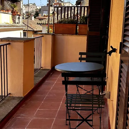 Apartment Pace Blu Rome